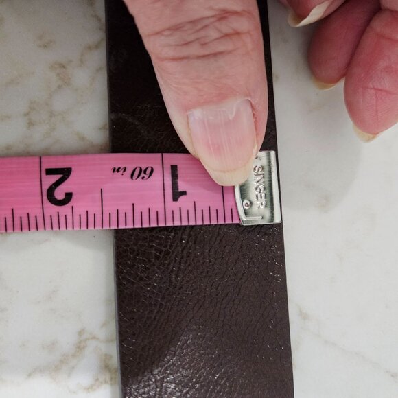 Betsey Johnson Brown Belt, Gold Buckle Man-Made Material Size L 40 Inches - Picture 9 of 11